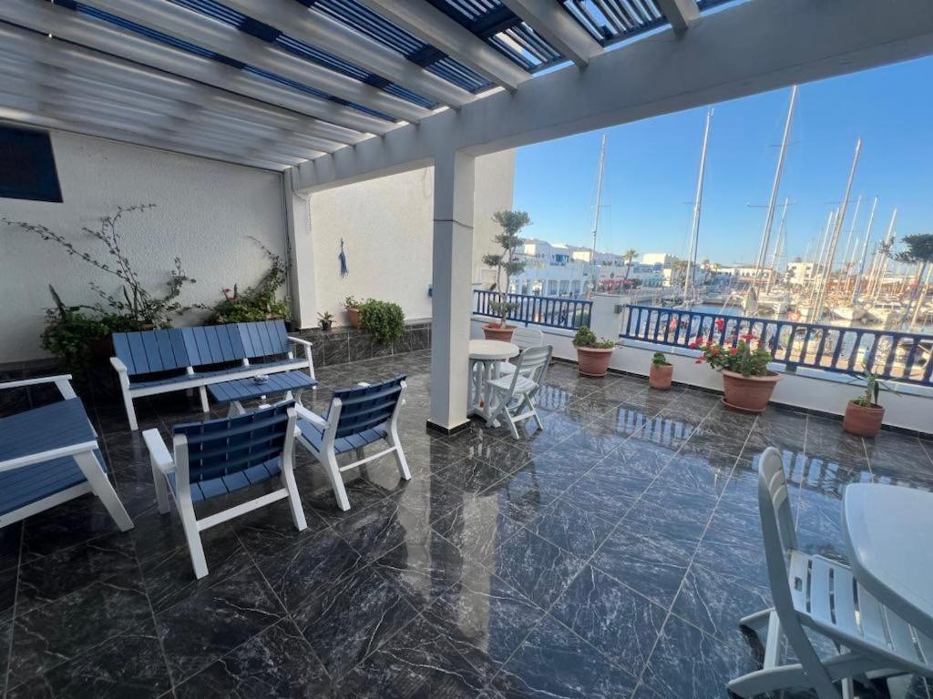 Apartment Duplex Avec Terrasse Sur La Marina *