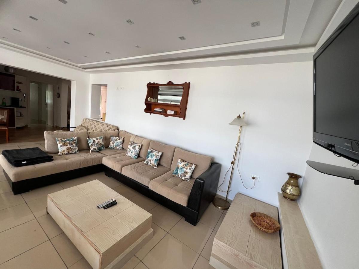 Duplex Avec Terrasse Sur La Marina Monastir